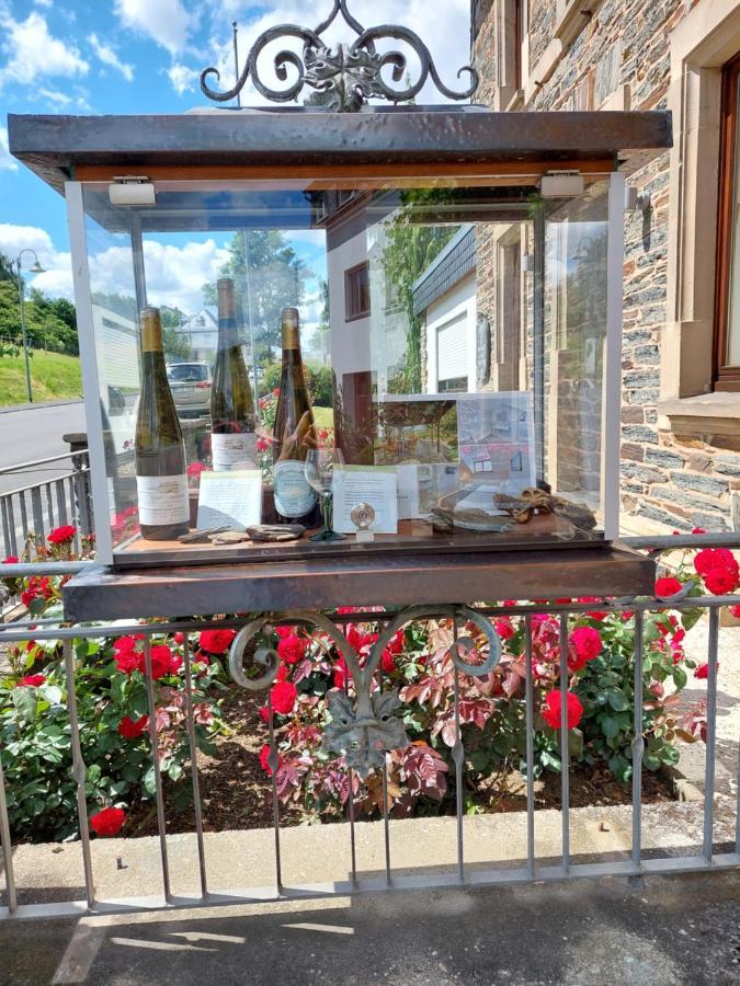 Weingut Licht-Stadtfeld Brauneberg Extérieur photo